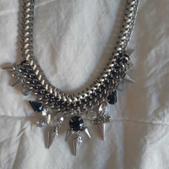 Costume Jewelry Bundle - Picture 4 of 4